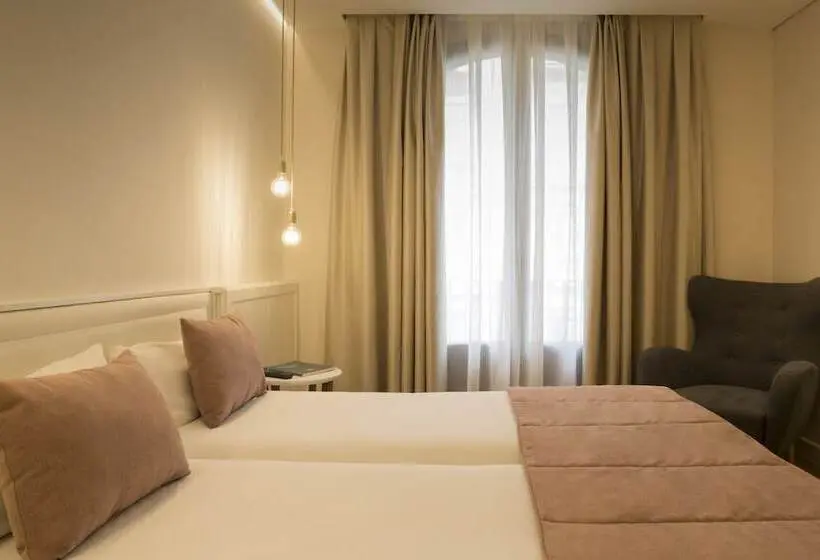 Номер Стандарт, Icon Bcn