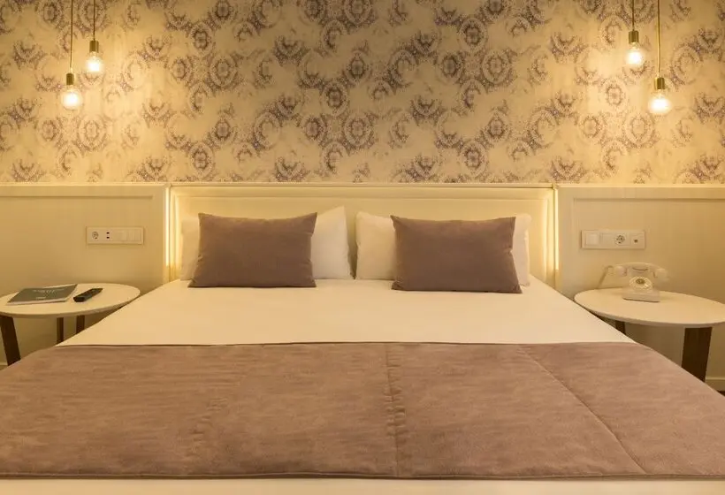 Номер Стандарт, Icon Bcn