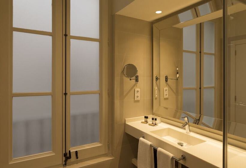 Номер Стандарт, Icon Bcn