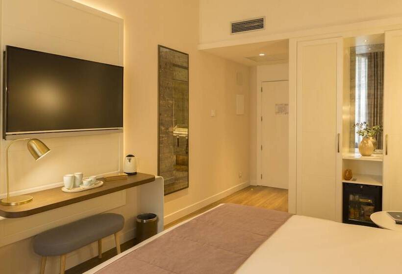 Номер Стандарт, Icon Bcn