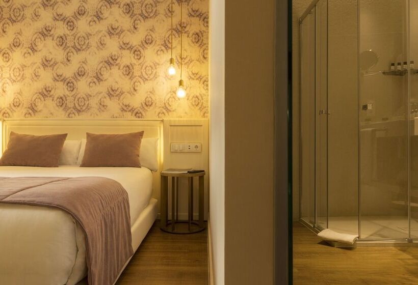 Номер Стандарт Трехместный, Icon Bcn