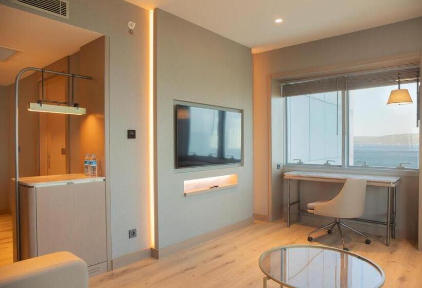 جناح ديلوكس مطل على البحر, Kolin Hotel Spa & Convention Center