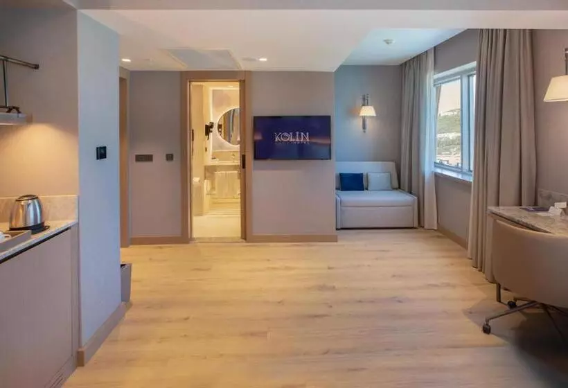 سوییت خانوادگی, Kolin Hotel Spa & Convention Center