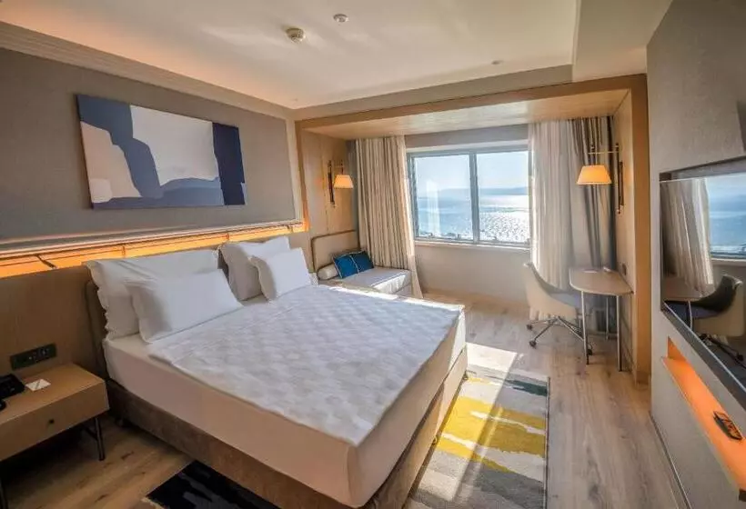سوئیت با تخت بزرگ, Kolin Hotel Spa & Convention Center