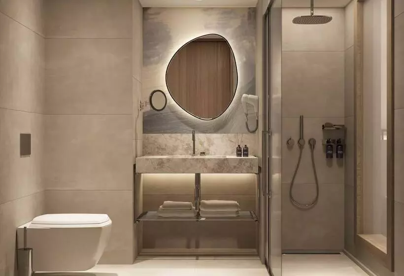اتاق لوکس با چشم‌انداز باغ, Kolin Hotel Spa & Convention Center