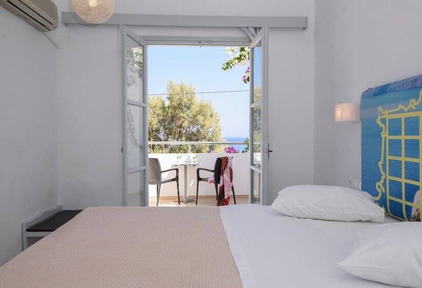 غرفة قياسية مطلّة علي البحر, Rk Beach