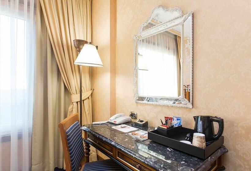 디럭스 룸, Rome Marriott Park