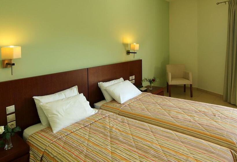 Номер Стандарт Боковой Вид на Море, Skiathos Club Hotel Suites