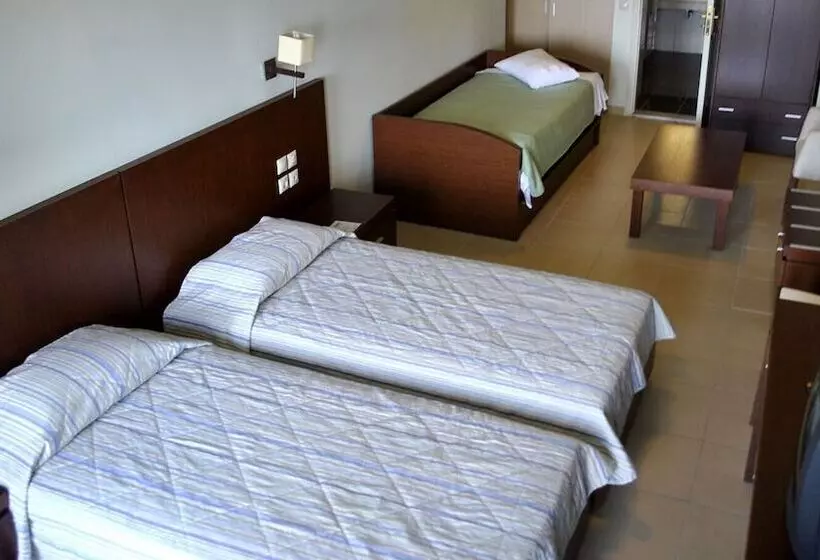 Triple Room Sea View, Skiathos Club Hotel Suites