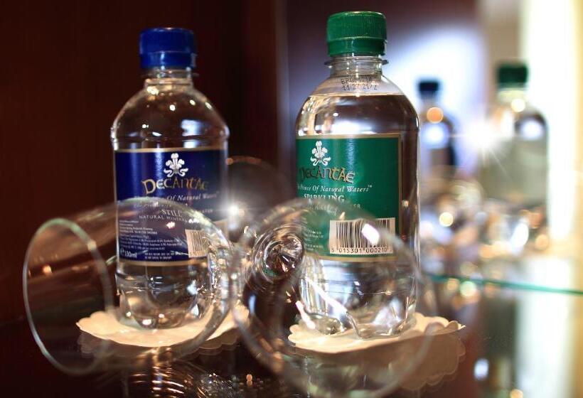 سوییت با چشم‌انداز دریا, The Quay Hotel And Spa