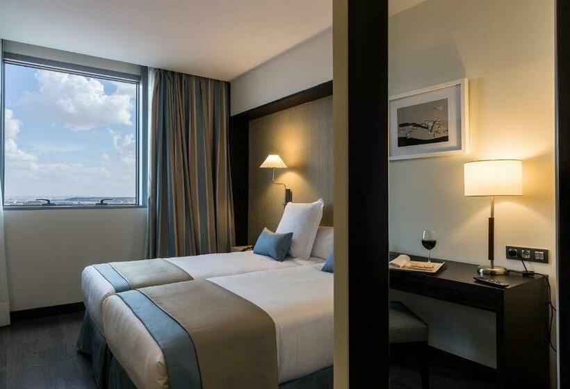 اتاق استاندارد, Lcb Hotel Fuenlabrada