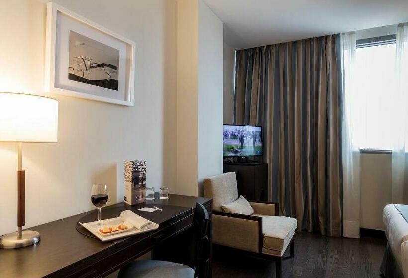 اتاق استاندارد سه نفره, Lcb Hotel Fuenlabrada