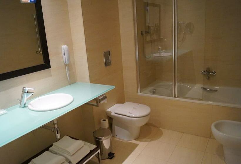 اتاق استاندارد, Lcb Hotel Fuenlabrada