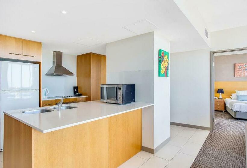 דירת פנטהאוז 2 חדרי שינה, Mantra Twin Towns