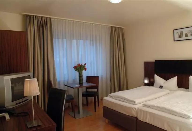 اتاق استاندارد سه نفره, City Hotel Mercator