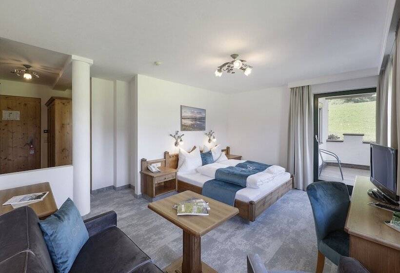 اتاق استاندارد با چشم‌انداز کوهستان, Alpenschlossl