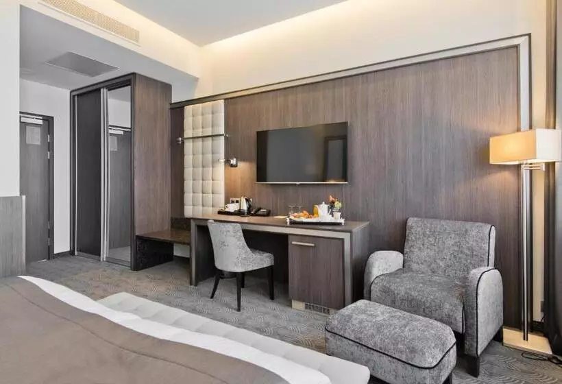 اتاق استاندارد, Congress Avenue Hotel