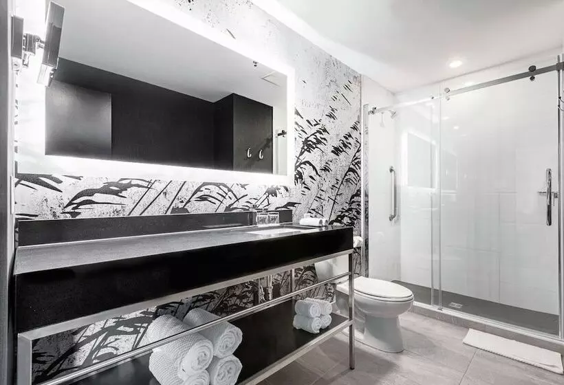 سوییت, Doubletree By Hilton Quebec Resort