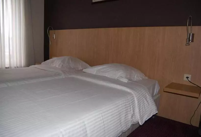 اتاق استاندارد, Jill Hotel Brussels