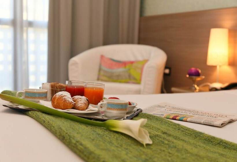 Chambre Standard Individuelle, Forum