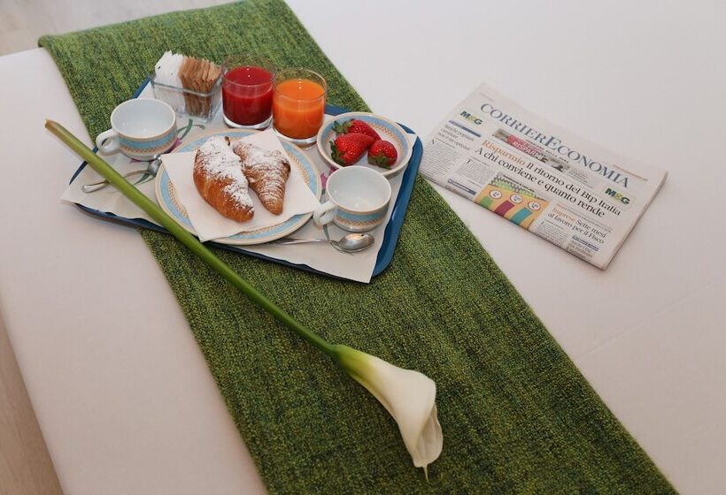 Chambre Triple Standard, Forum