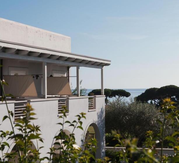 古典房间, Grotta Di Tiberio