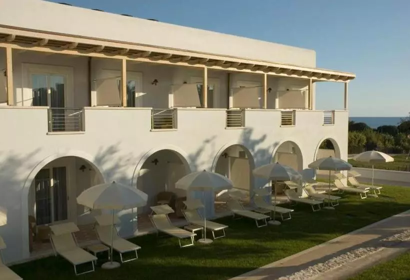 Classic-huone, Grotta Di Tiberio