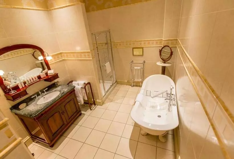 スイート, Kilworth House Hotel And Theatre