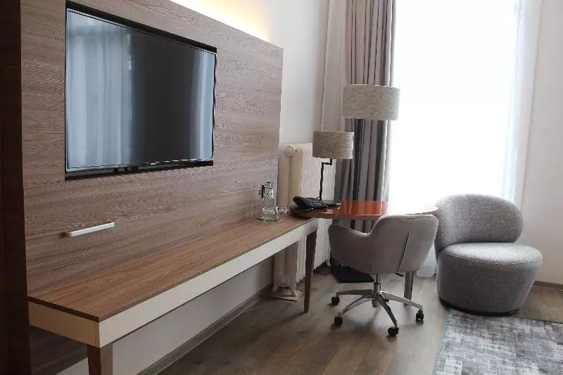 اتاق لوکس, Leonardo Hotel Antwerpen
