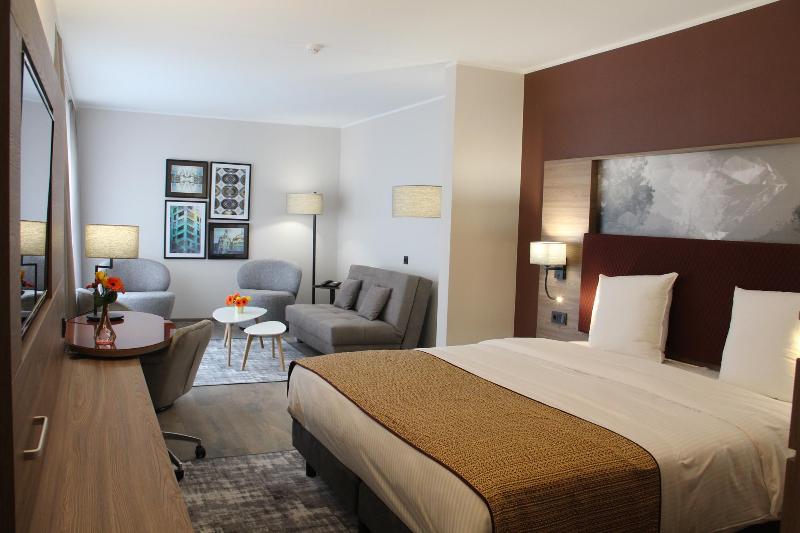 جناح, Leonardo Hotel Antwerpen