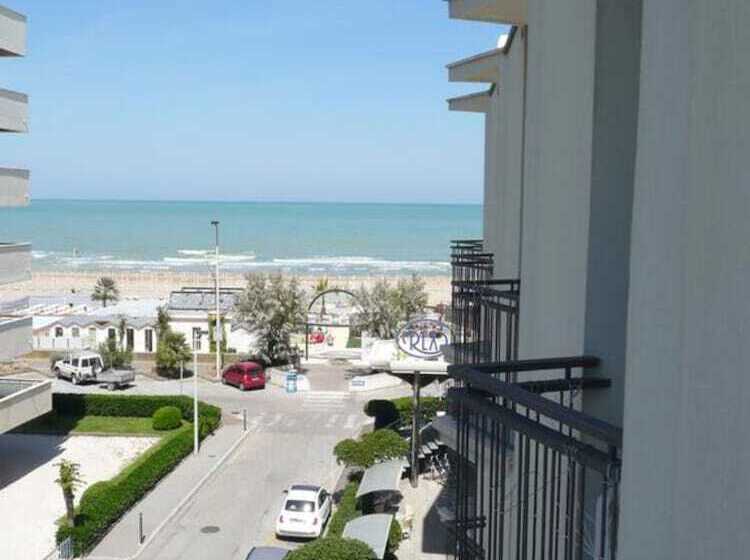 חדר סטנדרט לשלושה עם מרפסת, Majorca Sul Mare In Centro A Riccione