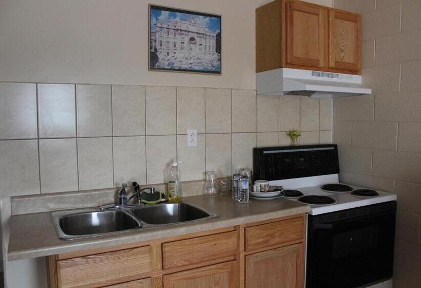 标准间, Ritz Inn Niagara