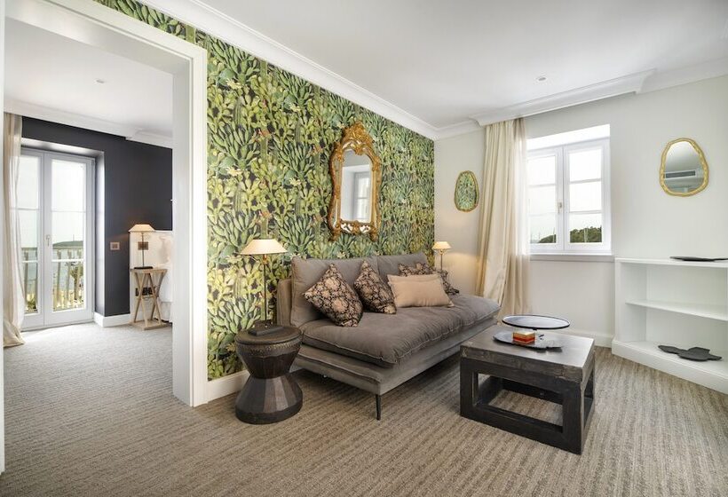 オーシャンビュースイート, Riva Marina Hvar