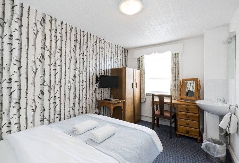 غرفة قياسية حمام مشترك, St. Athans