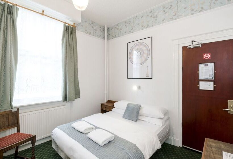 غرفة قياسية, St. Athans