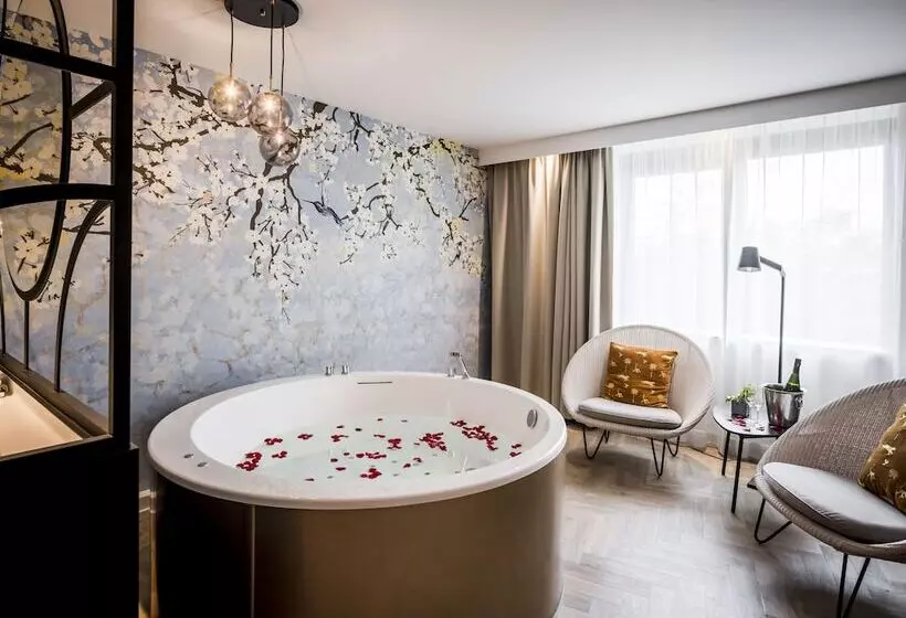 سوییت, Van Der Valk Maastricht