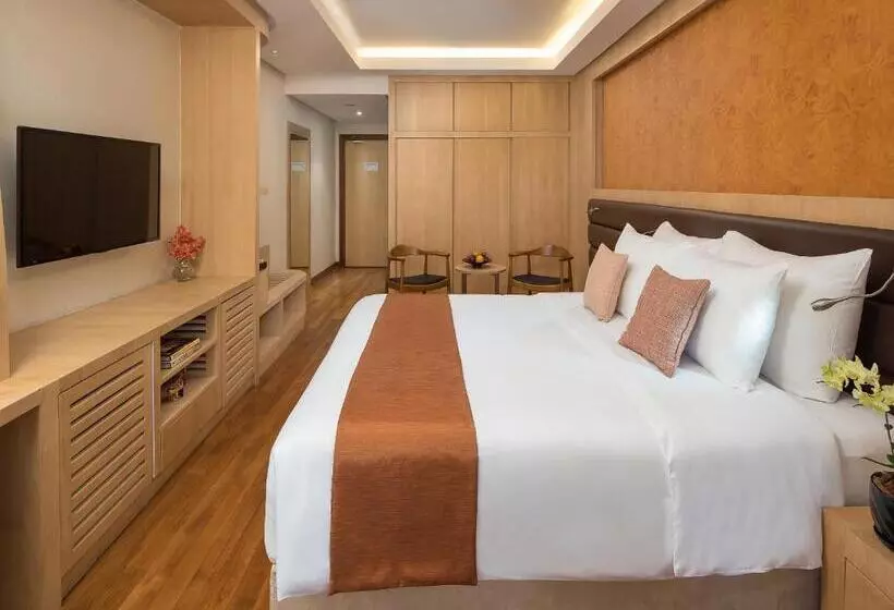 اتاق لوکس با تخت بزرگ, Mercure Yangon Kaba Aye