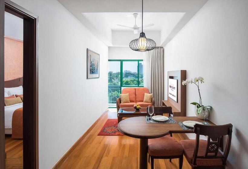 سوییت لوکس, Mercure Yangon Kaba Aye