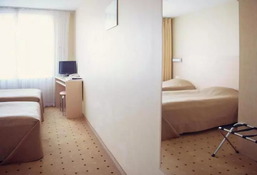 اتاق استاندارد, Park Hotel Latgola