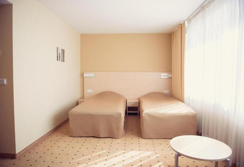 اتاق کلاس بیزنس, Park Hotel Latgola