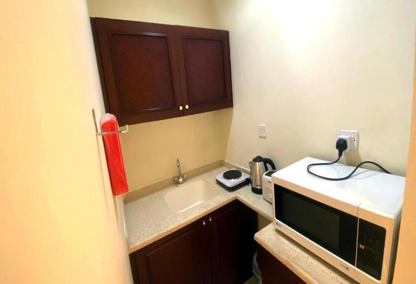 سوییت سوپریور, Majestic