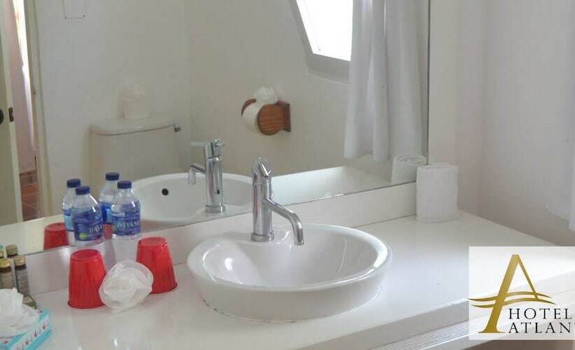 غرفة قياسية مطلّة علي الحديقة, Atlantis