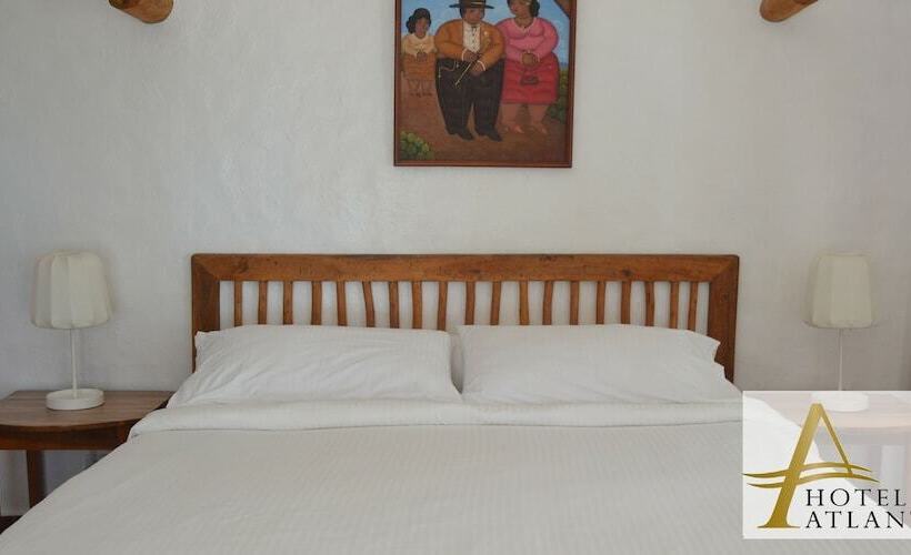 غرفة قياسية مطلّة علي البحر, Atlantis