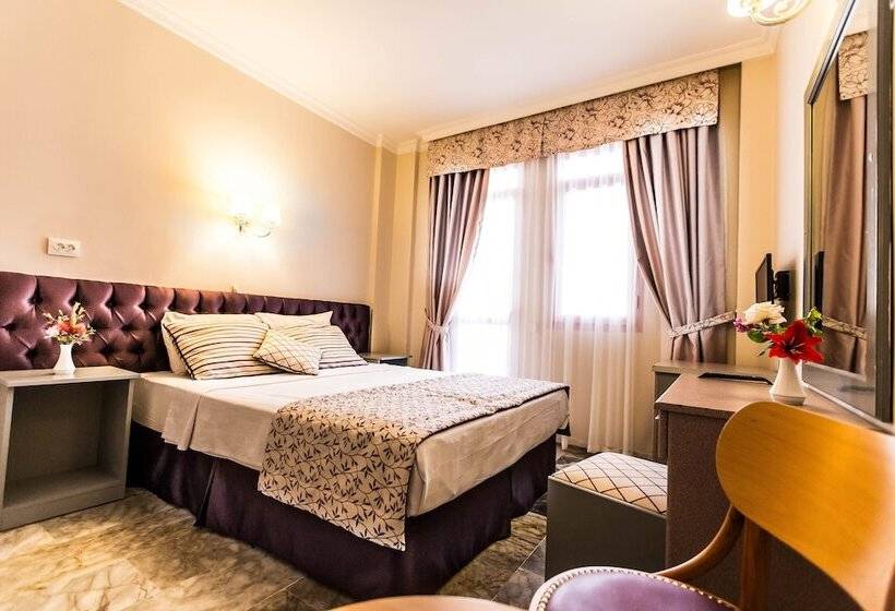 Номер Стандарт, Hanedan Beach