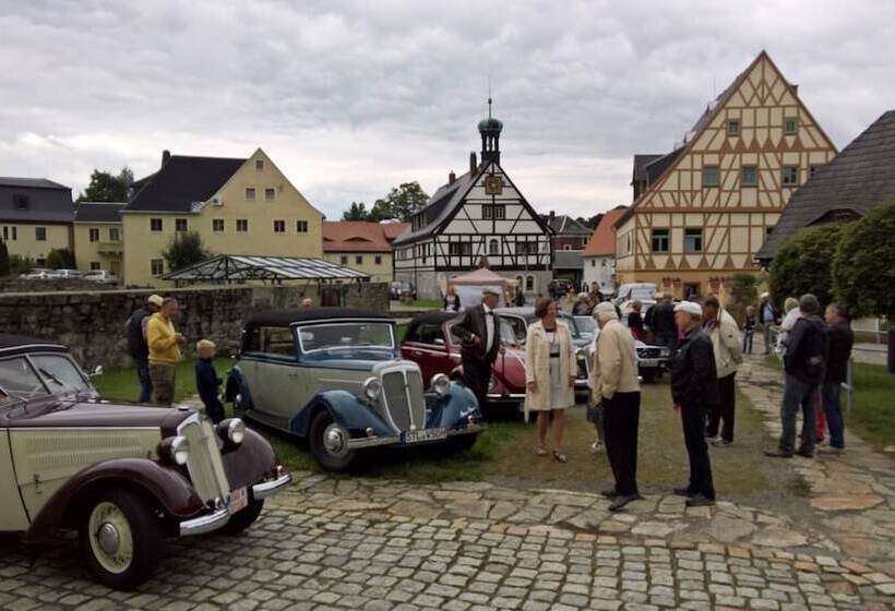 スタンダードルーム, Saigerhutte