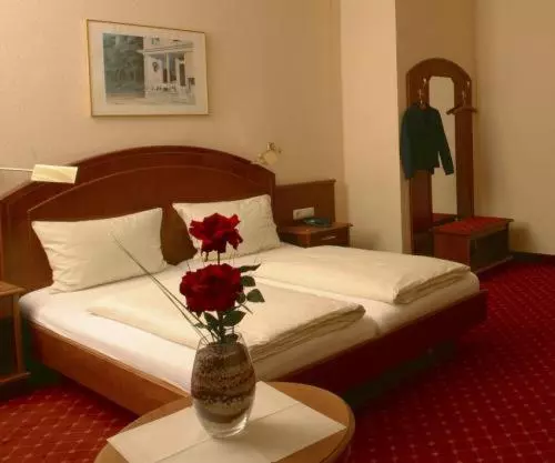 Comfort-huone, Schweizer Hof Superior