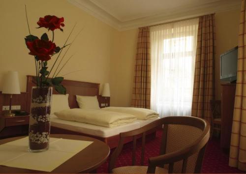 주니어 스위트 발코니, Schweizer Hof  Superior