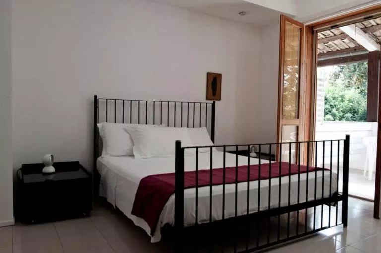 اتاق استاندارد سه نفره, Villa Aurea