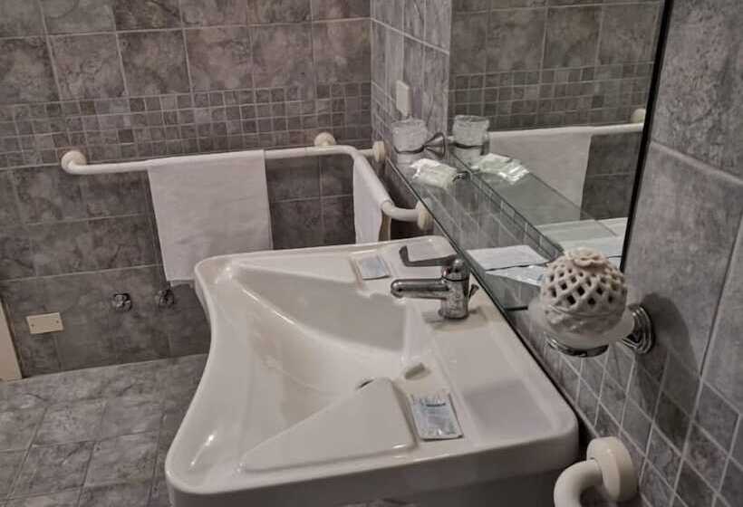 חדר סטנדרט, Dakar Living