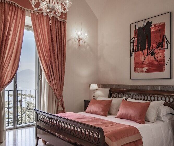 Люкс Вид на Море, Grand Hotel Angiolieri